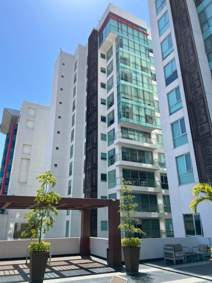Penthouse Minerva Apartment Гуадалахара Екстериор снимка